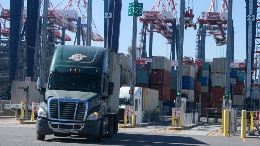 US ports win US$ 148M in grants to reduce pollution