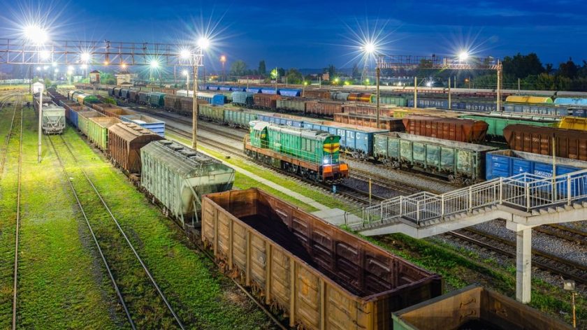 Ukrainian Railways sets container record, increases capacity