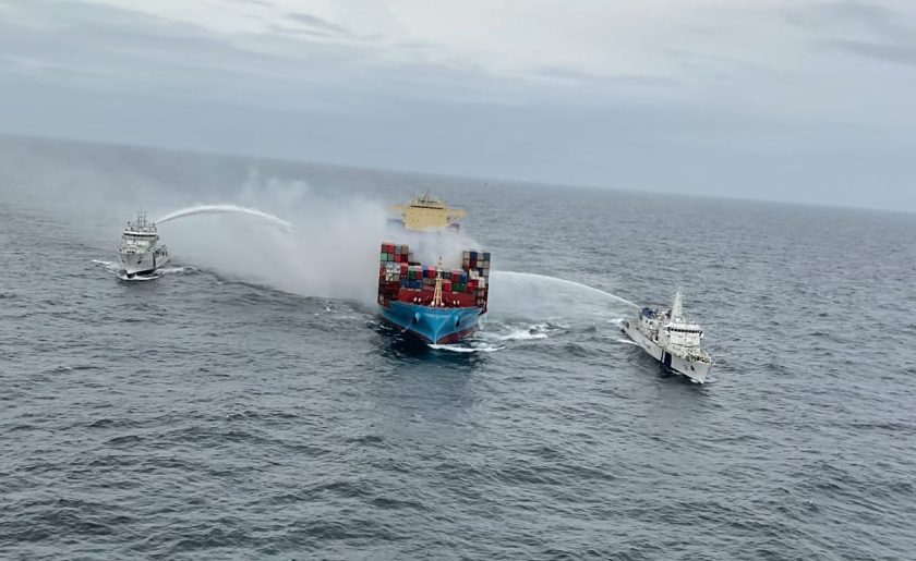 Fire on Maersk Frankfurt extinguished