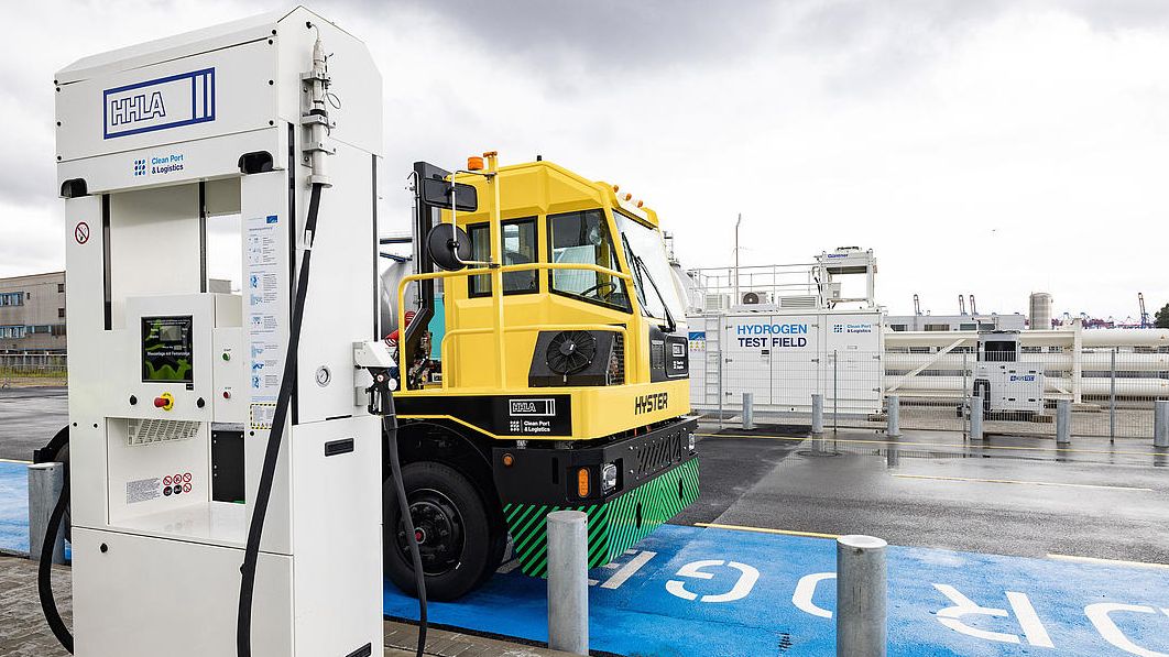 HHLA Launches Hydrogen-Powered Port Logistics Test Field in Hamburg