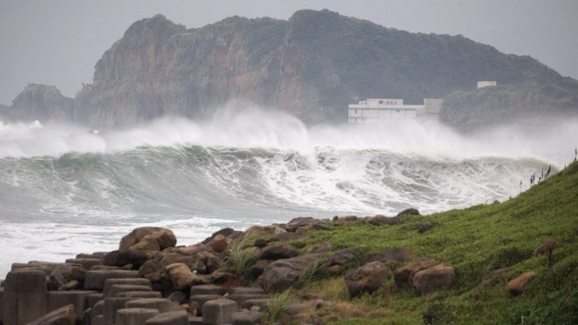 Captain's body found, four missing after ship sank near Taiwan