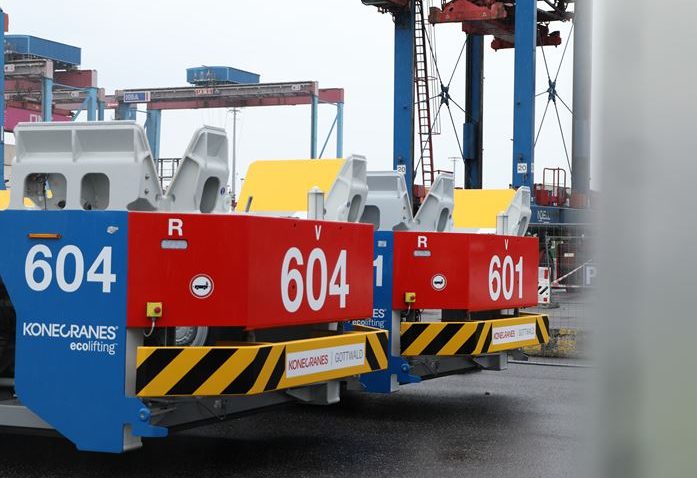 Konecranes begins delivery of 116 Li-Ion AGVs to HHLA's CTB